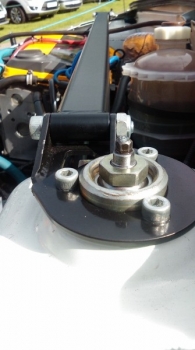 Motorsport Domlager Clio 1 mit passender Domstrebe